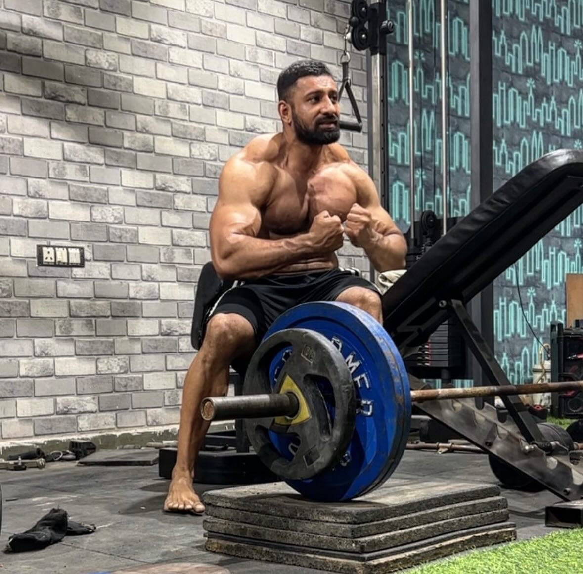 rajat dalal height in feet