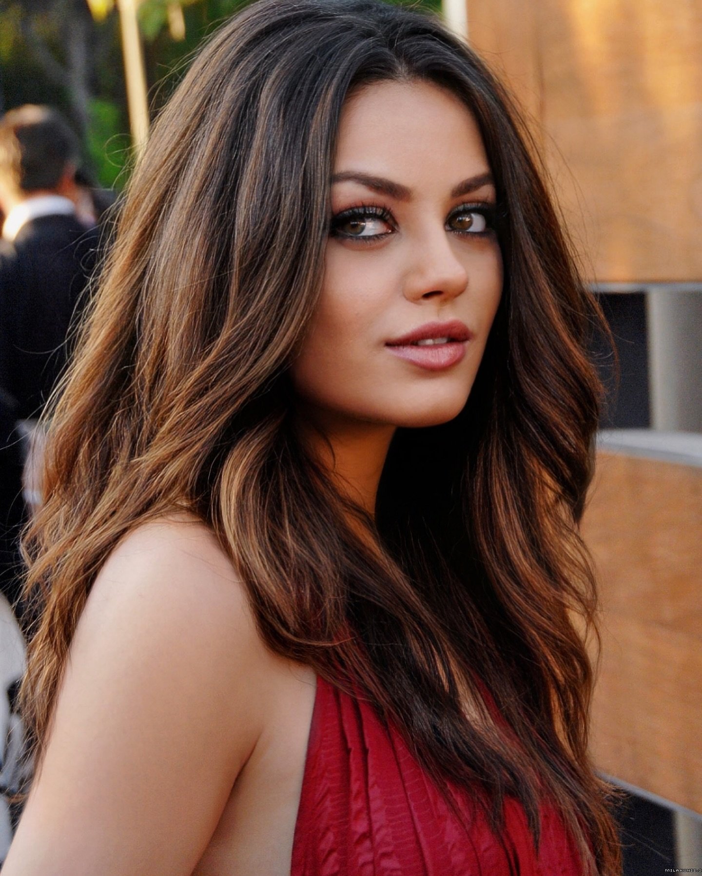 mila kunis measurements