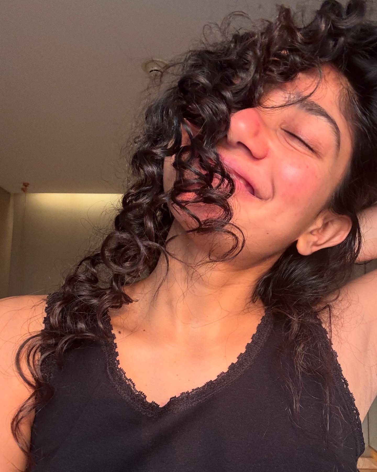 sai pallavi height in feet