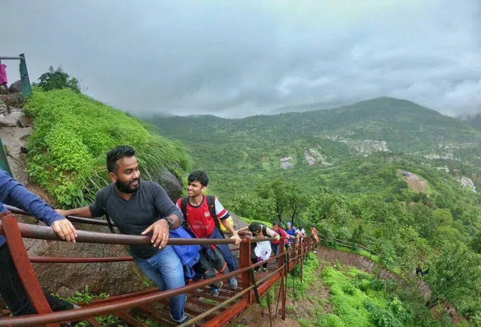 kalsubai height in feet