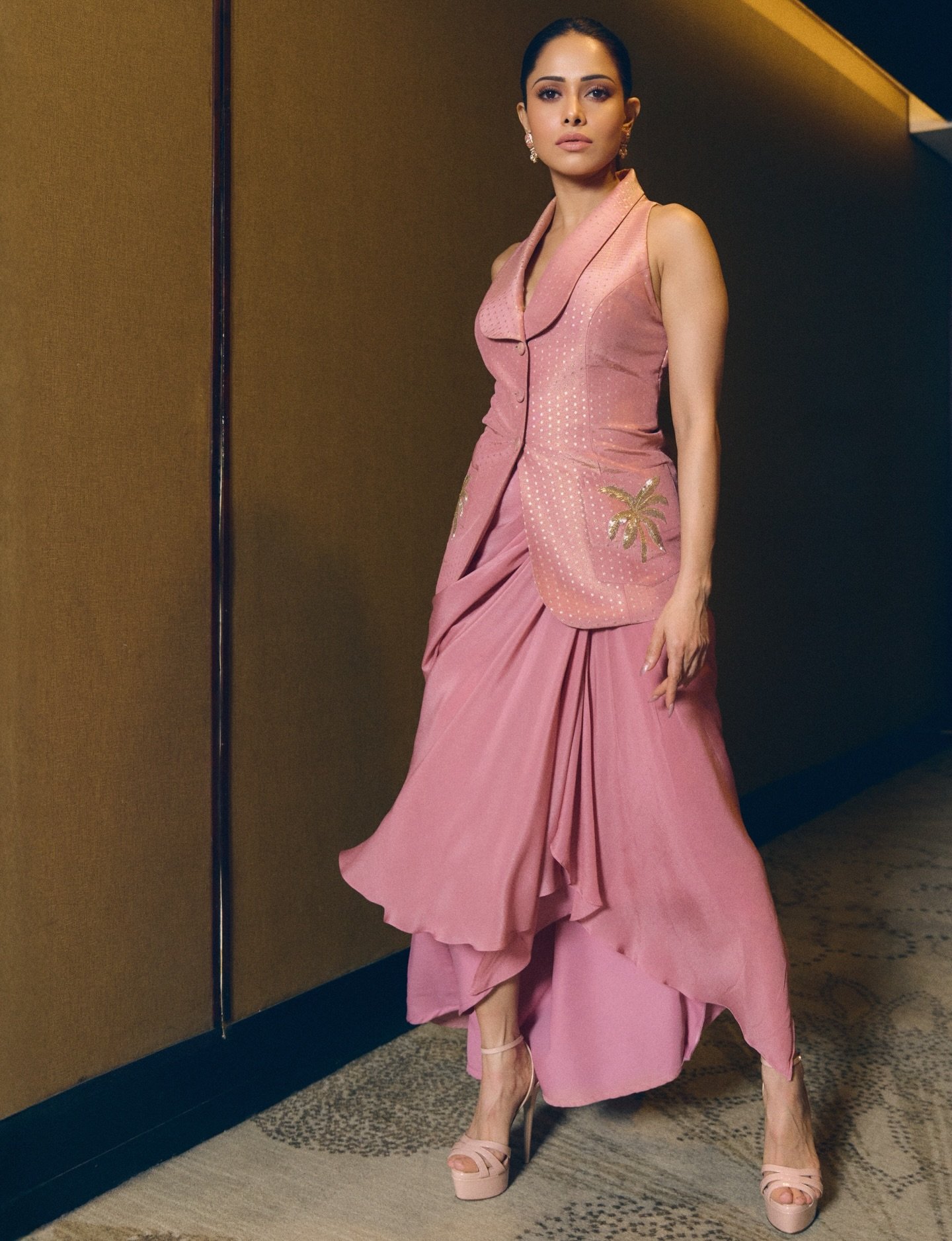 Nushrat Bharucha Height in Feet