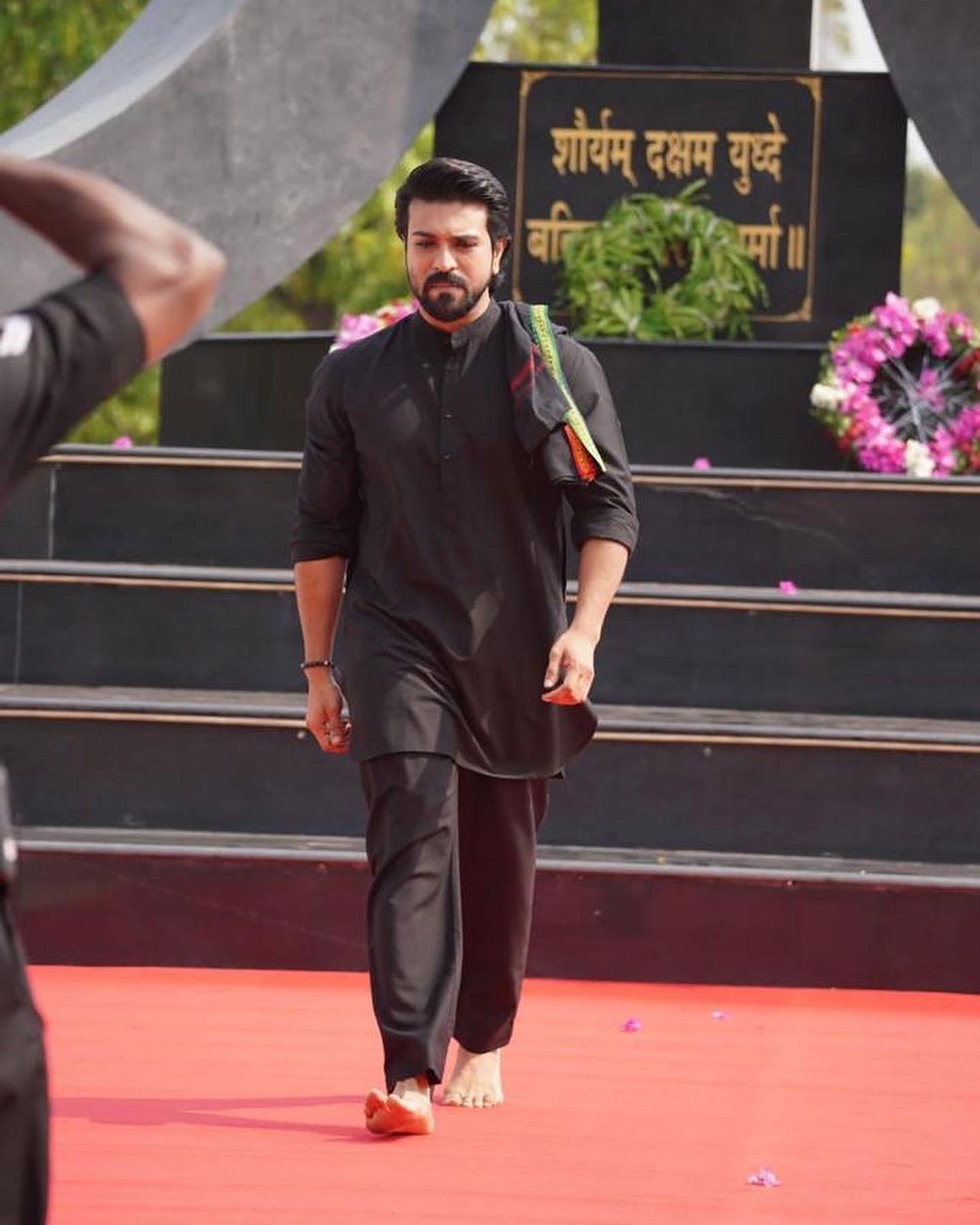 ram charan height in feet