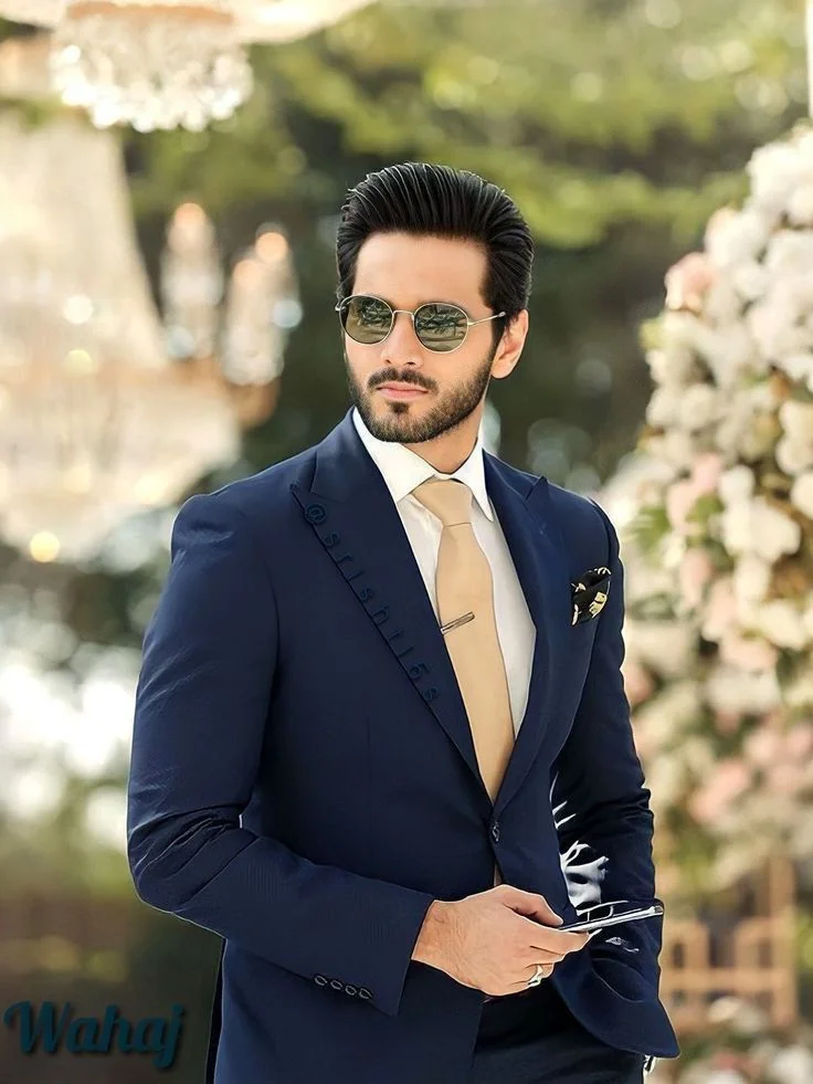 Danish Taimoor Height In Feet