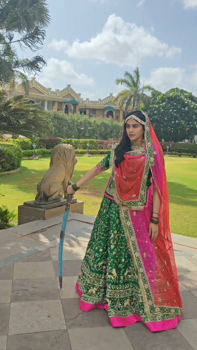 Adah Sharma Height