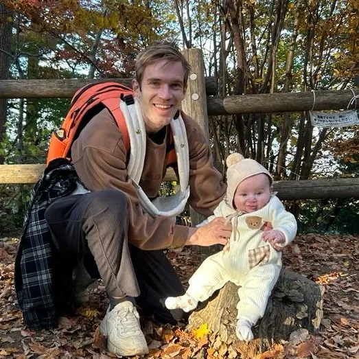 PewDiePie Height